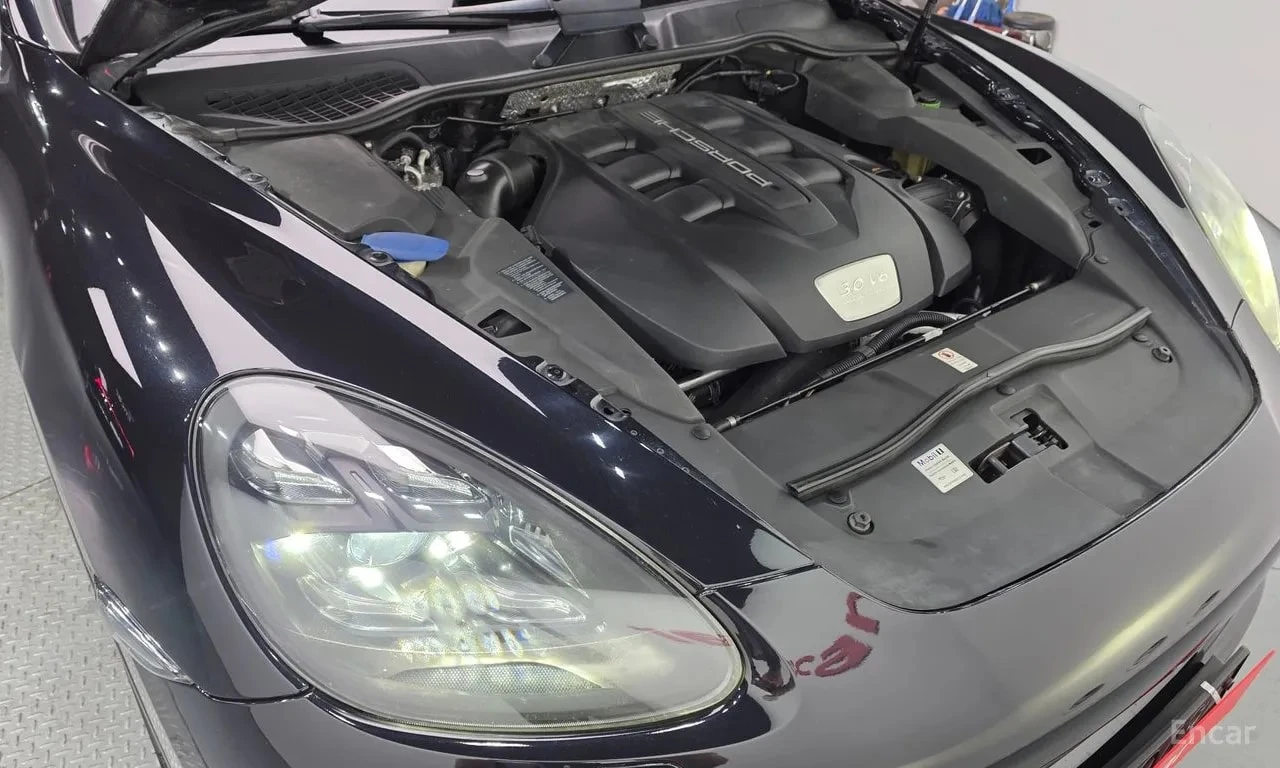 Porsche Cayenne * 3.0 Diesel * АВТОКРЕДИТ БЕЗ ПЪРВОНАЧАЛНА ВНОСКА*, снимка 6 - Автомобили и джипове - 56021561