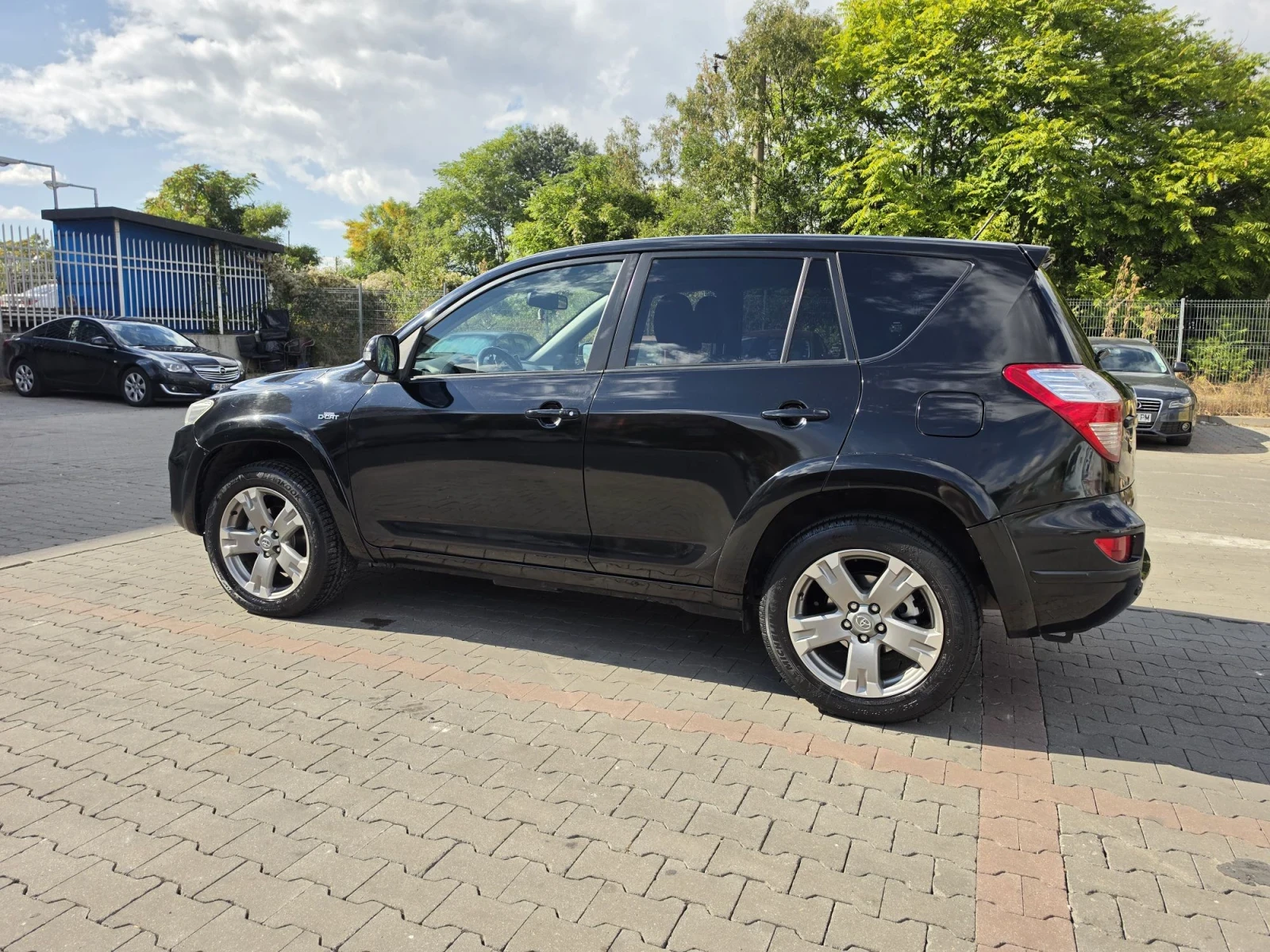 Toyota Rav4 D-CAT , снимка 17 - Автомобили и джипове - 56205063