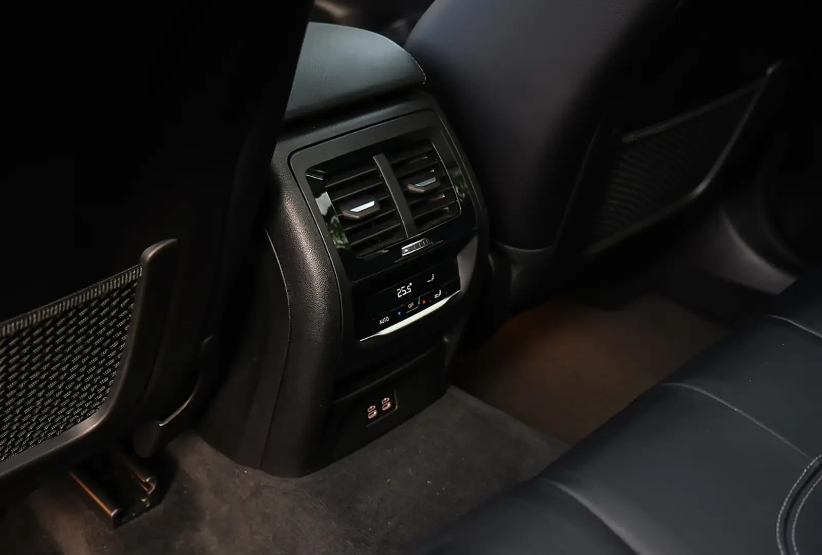 BMW X3 xDrive30i/��� ������������ ������/ADAPTIVE/HUD/ | Mobile.bg � ����������� 17