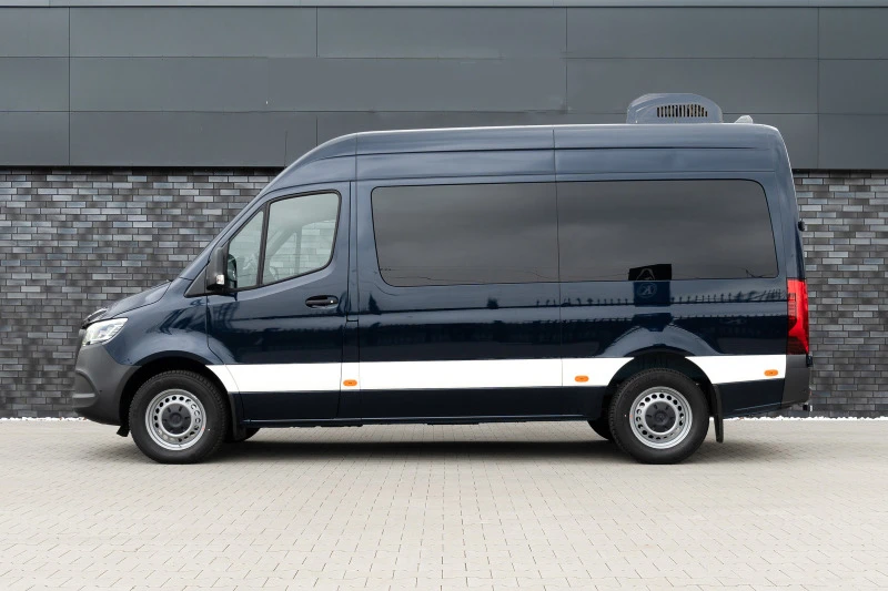 Mercedes-Benz Sprinter 319 5KW=Електрически Климатик 12V, снимка 1 - Бусове и автобуси - 44766224