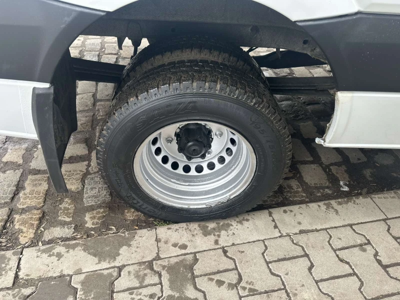 Mercedes-Benz Sprinter 516 2.2CDi, снимка 9 - Бусове и автобуси - 49792921
