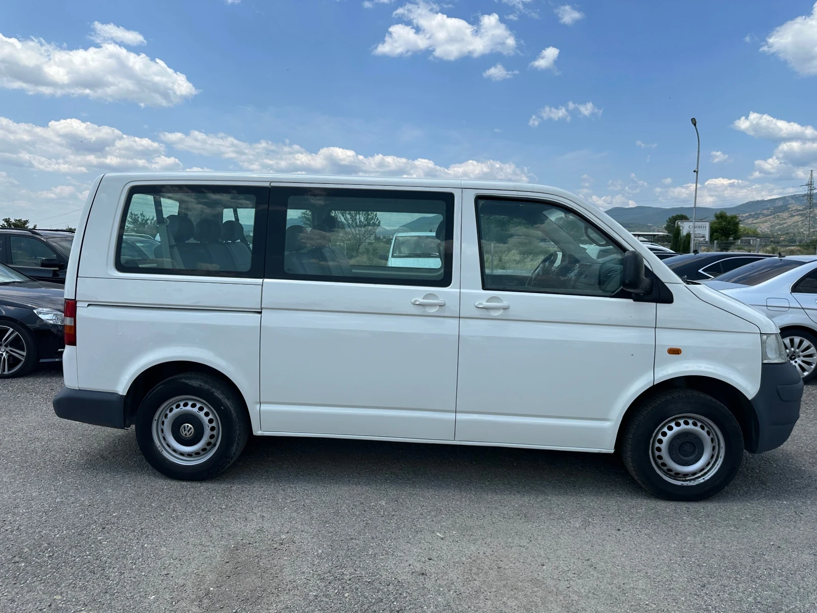 VW T5 1.9TDI* 105к.с* 9-МЕСТЕН - изображение 4