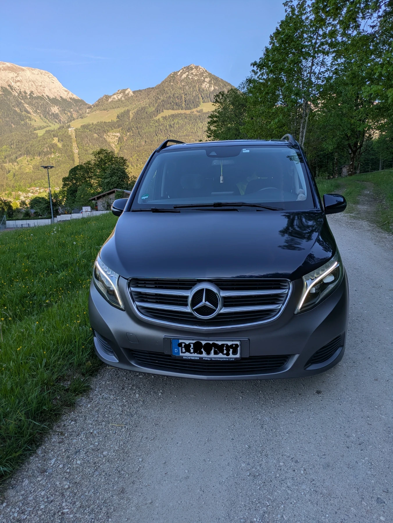Mercedes-Benz V 220 Lang - изображение 8
