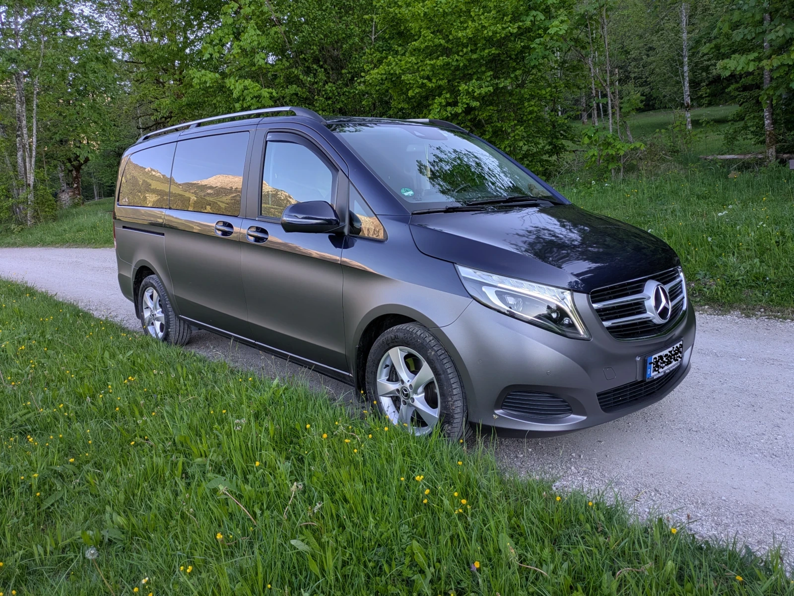 Mercedes-Benz V 220 Lang - изображение 2