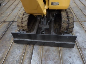 Багер Cat 008CR, снимка 6