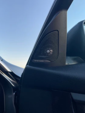 BMW 330 СПЕШНО 4x4, снимка 17