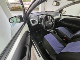 Toyota Aygo 1.0i на76516км купуван от Тойота, Габрово, снимка 10
