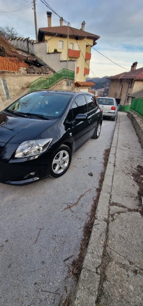 Toyota Auris, снимка 2