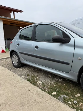 Peugeot 206 2.0 HDI КЛИМАТИК, снимка 2