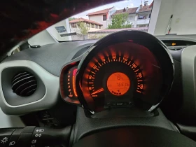 Toyota Aygo 1.0i на76516км купуван от Тойота, Габрово - 6800 € / 13299.64 лв. - 19505912 9