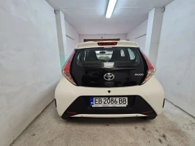 Toyota Aygo 1.0i на76516км купуван от Тойота, Габрово - 6800 € / 13299.64 лв. - 19505912 11