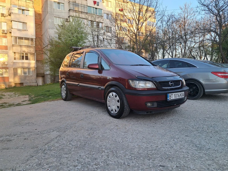 Opel Zafira, снимка 1 - Автомобили и джипове - 47488127