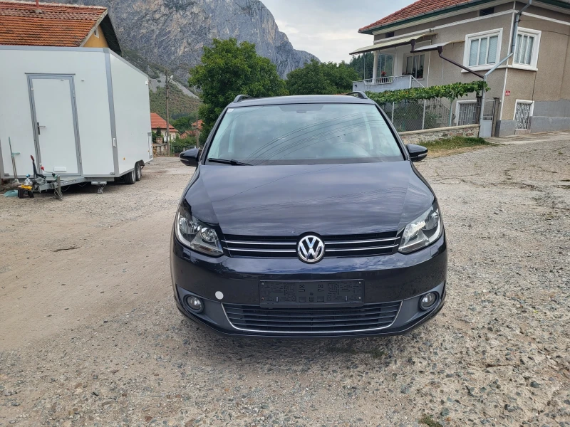 VW Touran, снимка 2 - Автомобили и джипове - 47066611