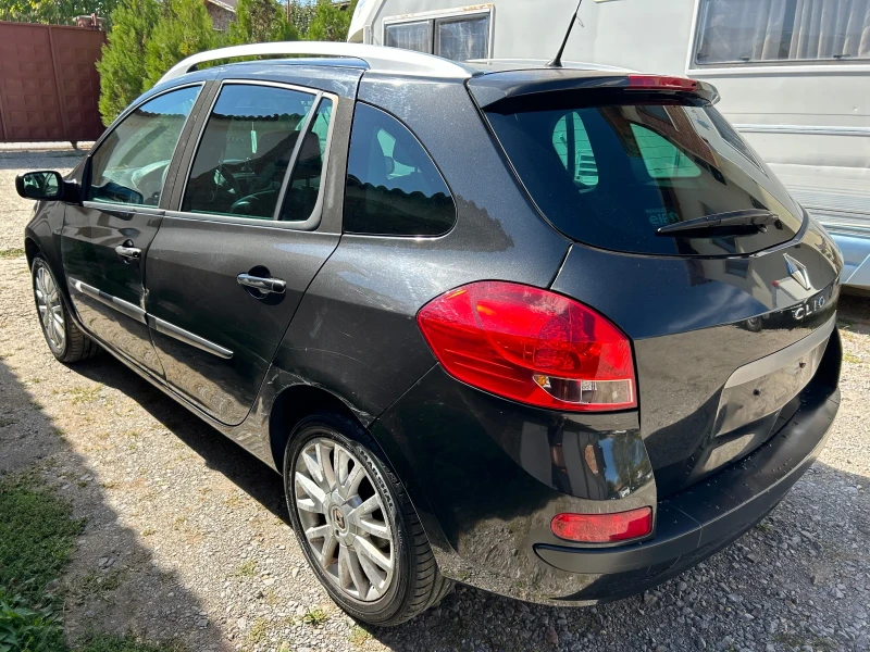 Renault Clio 1.5DCI, снимка 5 - Автомобили и джипове - 47370477