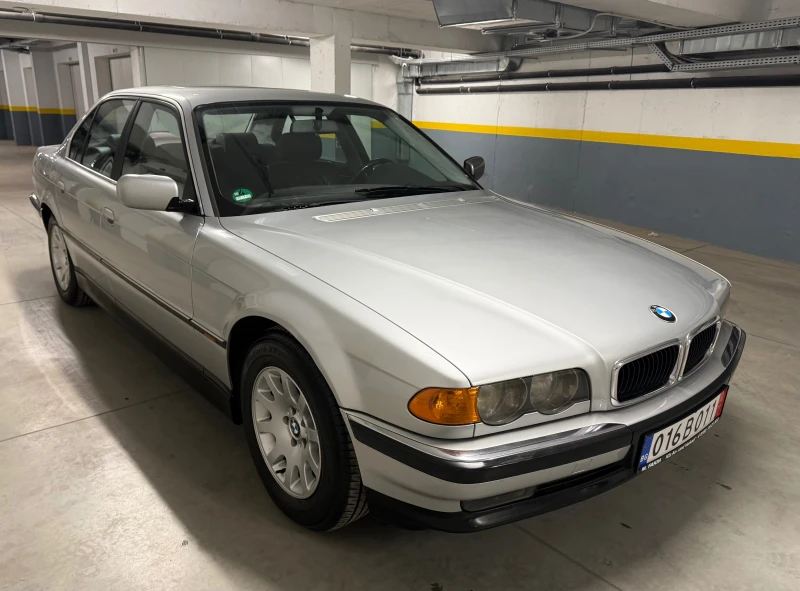 BMW 728 i Нов внос, снимка 1 - Автомобили и джипове - 49218311