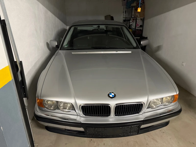 BMW 728 i Нов внос, снимка 8 - Автомобили и джипове - 49218311