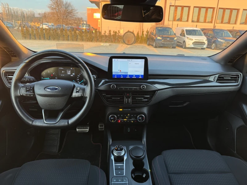 Ford Focus 1.5TDCI ST LINE AVTOMAT FULL , снимка 11 - Автомобили и джипове - 49247277