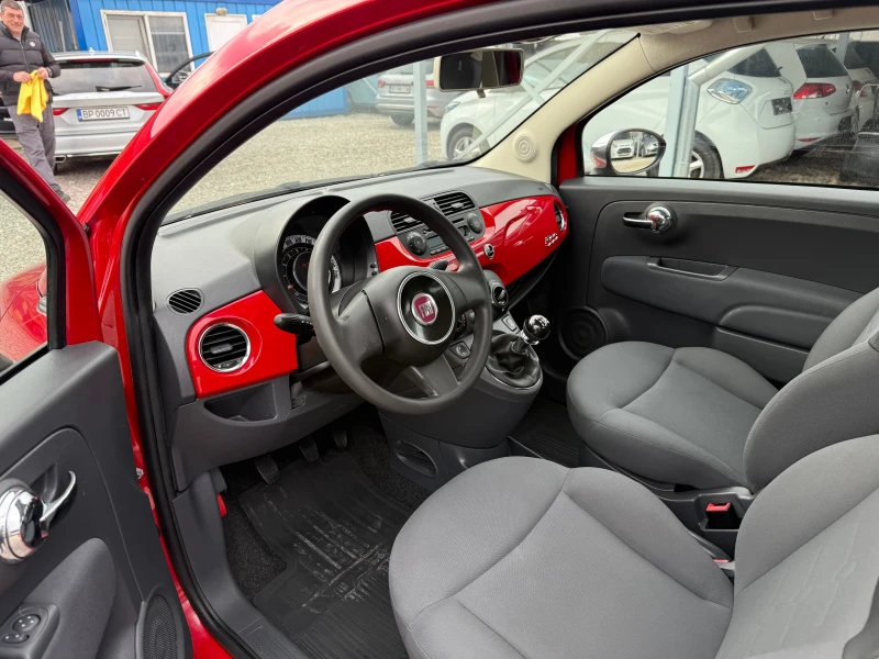 Fiat 500 1.2 КЛИМАТИК РЕАЛНИ КИЛОМЕТРИ, снимка 12 - Автомобили и джипове - 52535190
