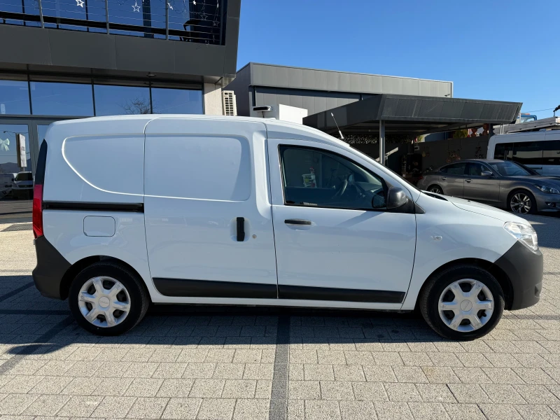 Dacia Dokker 1.5dCI Euro 6d-Temp , снимка 7 - Автомобили и джипове - 52934594