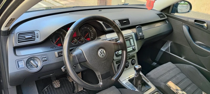 VW Passat 2.0 TDI (BMP) 140 к.с., снимка 11 - Автомобили и джипове - 53471521