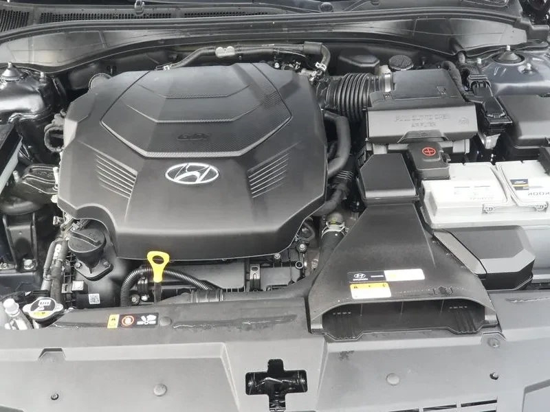 Hyundai Grandeur 3.3 Exclusive, снимка 13 - Автомобили и джипове - 55643800