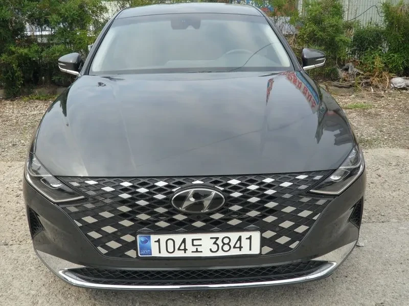 Hyundai Grandeur 3.3 Exclusive, снимка 2 - Автомобили и джипове - 55643800