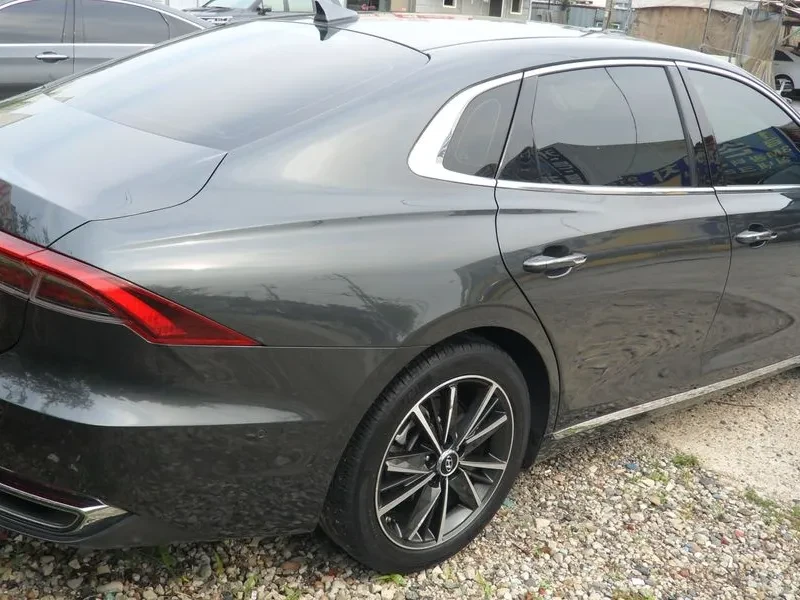 Hyundai Grandeur 3.3 Exclusive, снимка 4 - Автомобили и джипове - 55643800