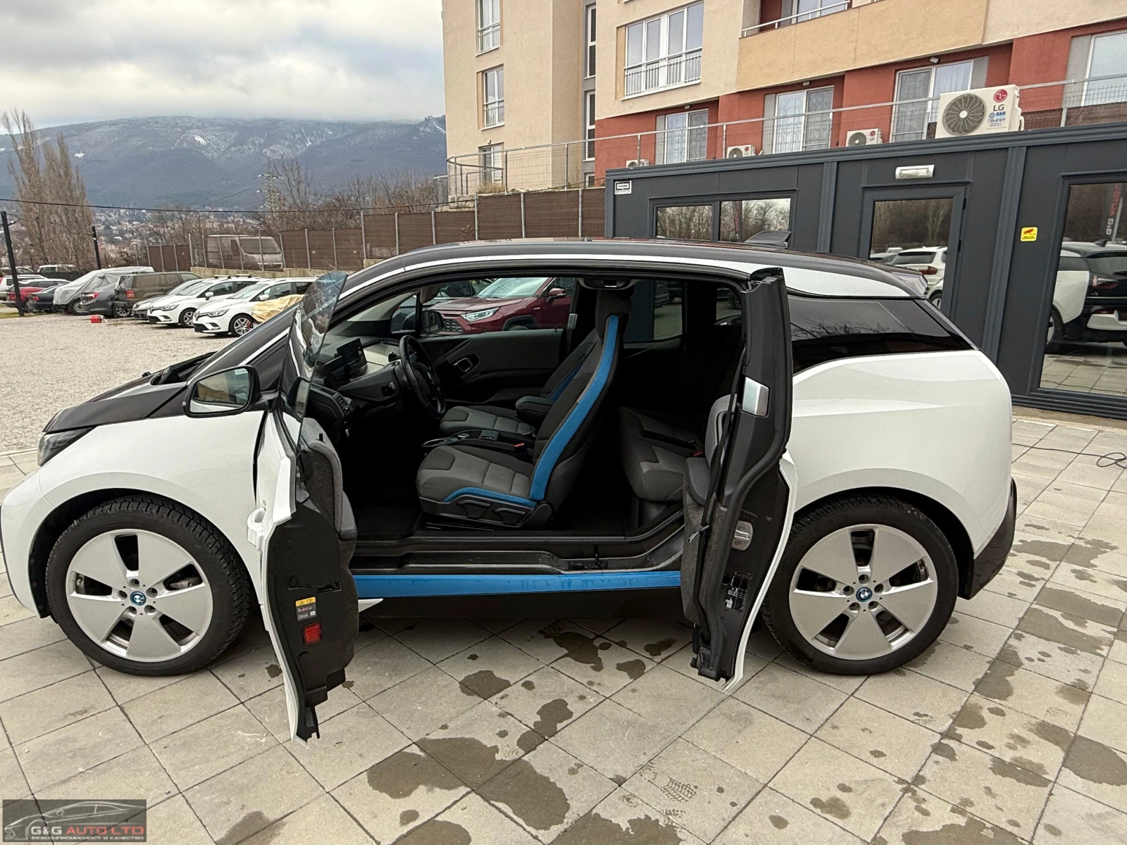 BMW i3 170HP/ELECTRIC/NAVI/CAM/614b - изображение 4