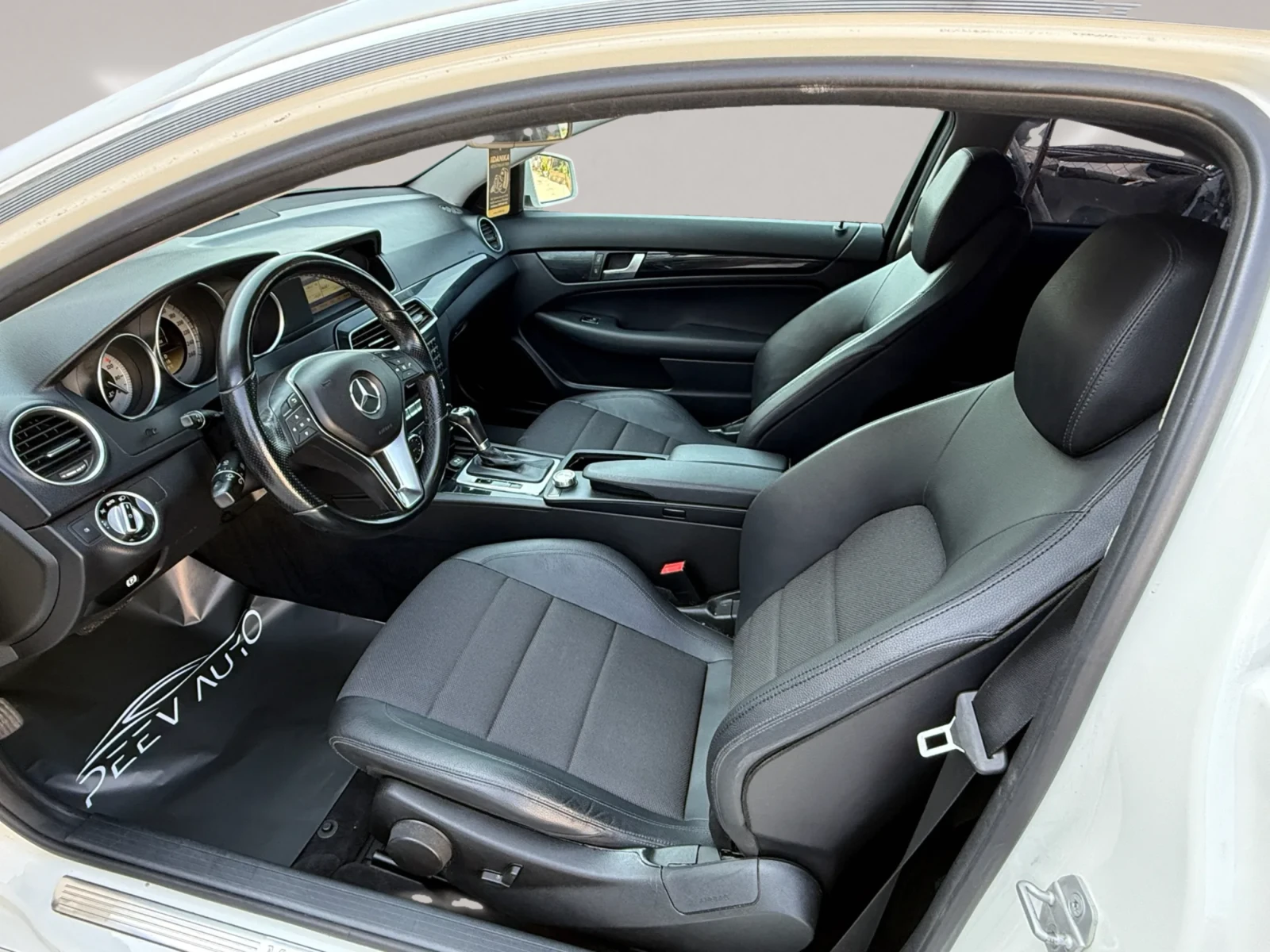 Mercedes-Benz C 220 CUPE#AMG LINE#PERLA# - изображение 7