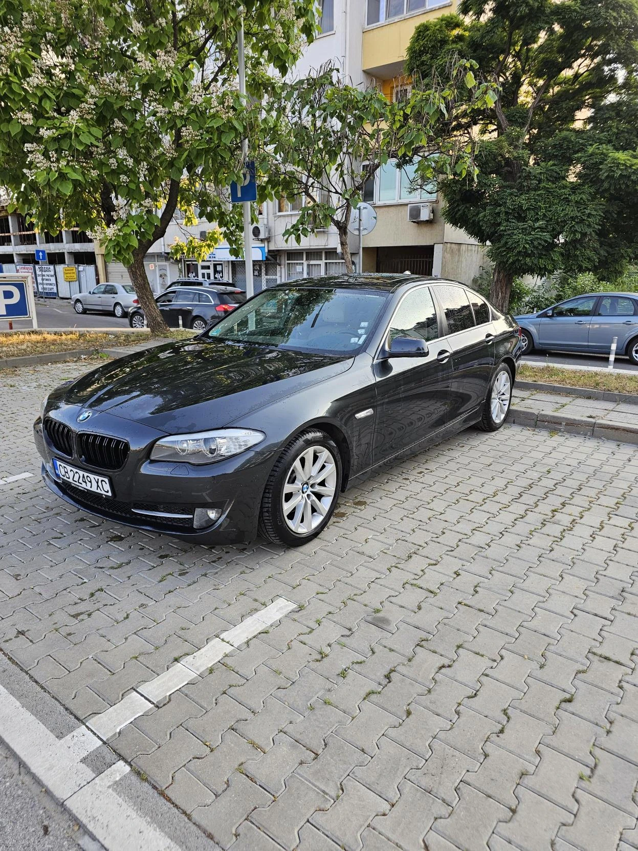 BMW 523  - изображение 2