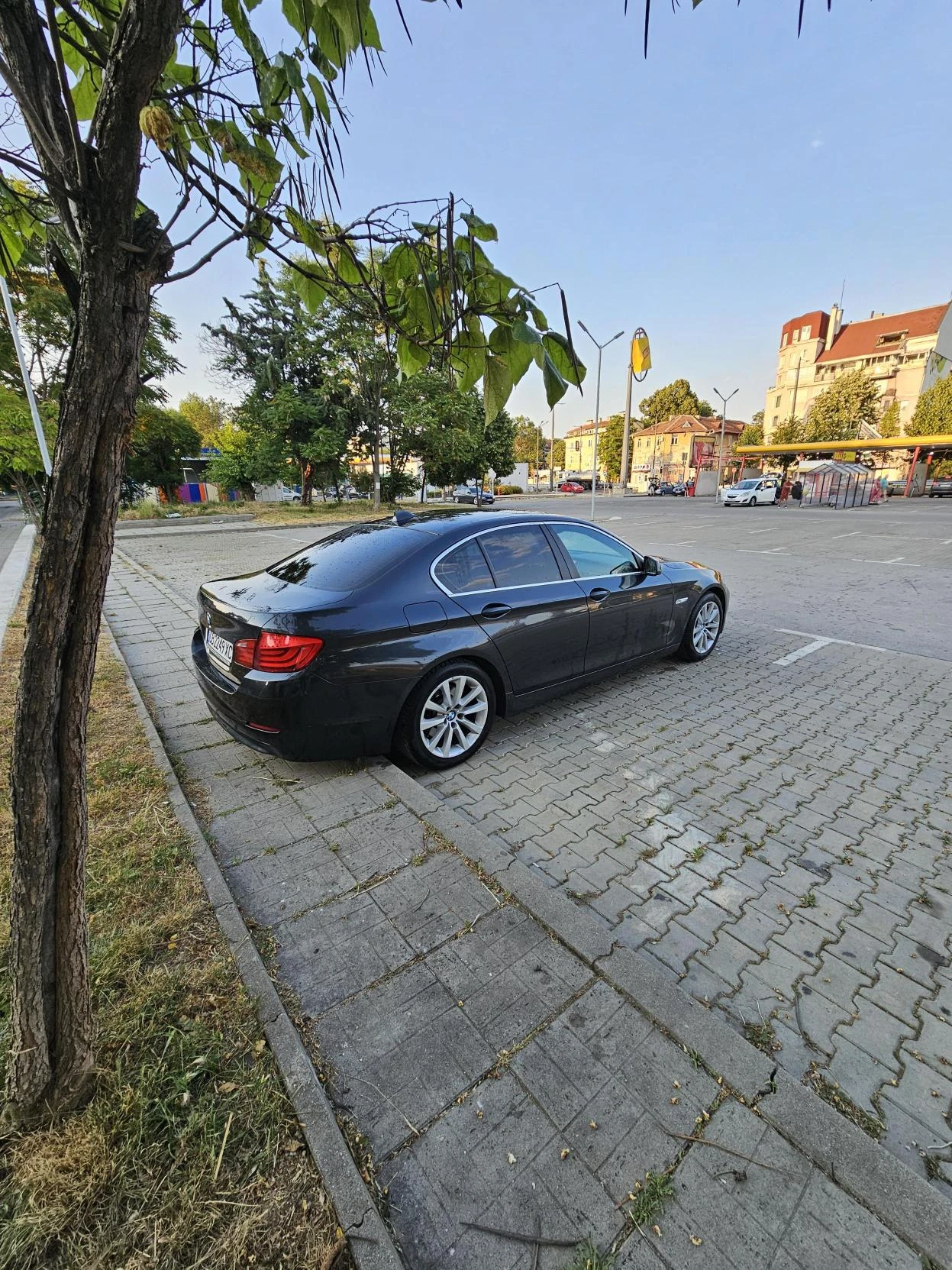 BMW 523  - изображение 6
