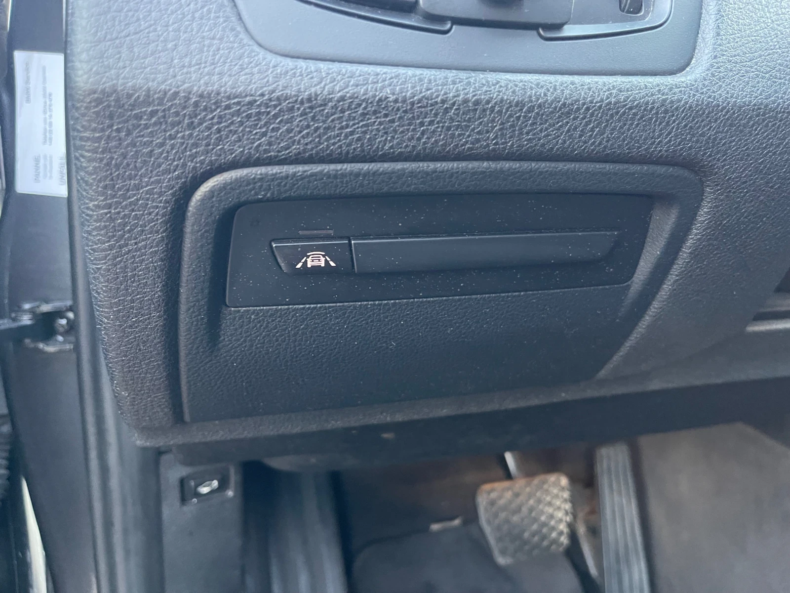 BMW 330 xDrive, Harman/Kardon, рекаро, подогрев, Асистент  - изображение 8