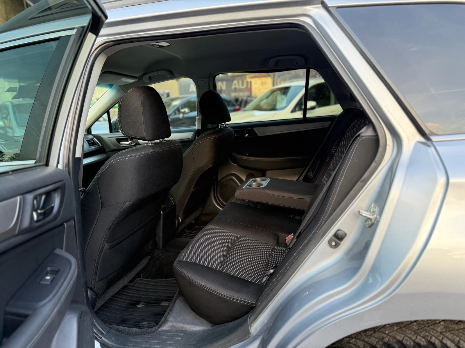 Subaru Outback 2.5   | Mobile.bg   13