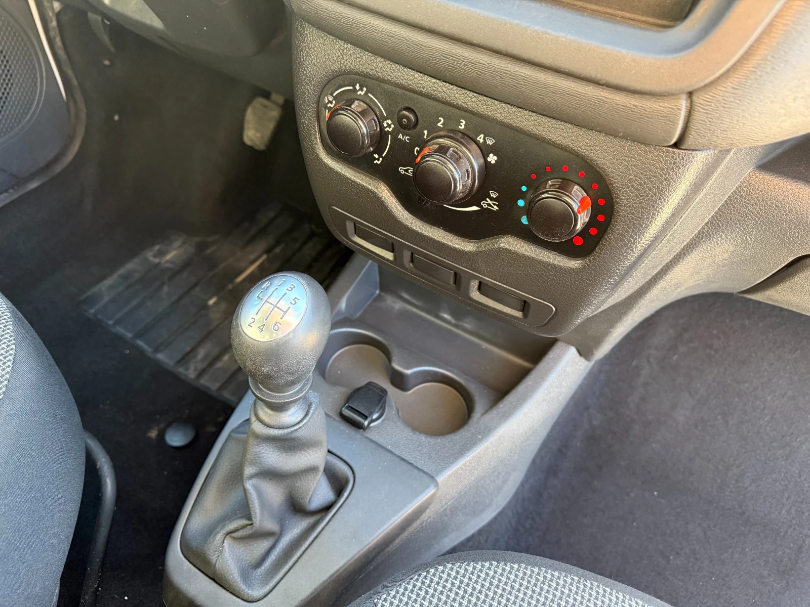 Dacia Dokker 1.5dCI Euro 6d-Temp  | Mobile.bg � ����������� 10