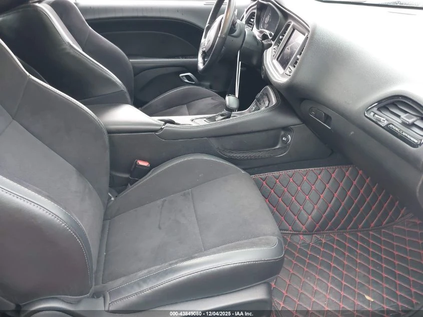 Dodge Challenger 3.6l Gt Awd - изображение 5