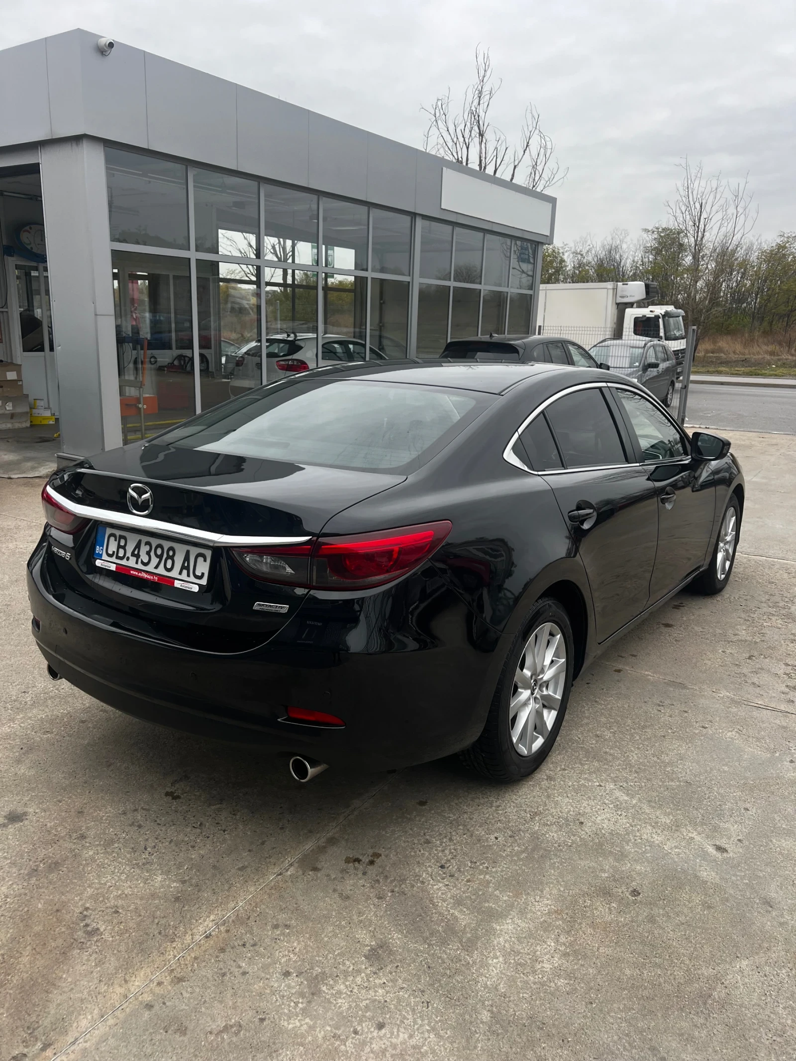 Mazda 6 2.2 SKYACTIV, снимка 6 - Автомобили и джипове - 54501804