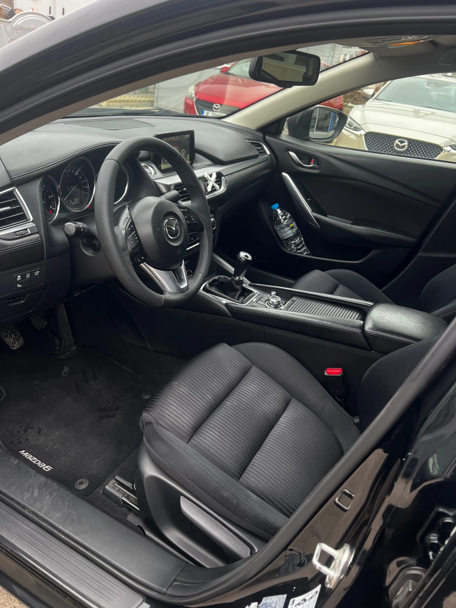 Mazda 6 2.2 SKYACTIV, снимка 10 - Автомобили и джипове - 54501804