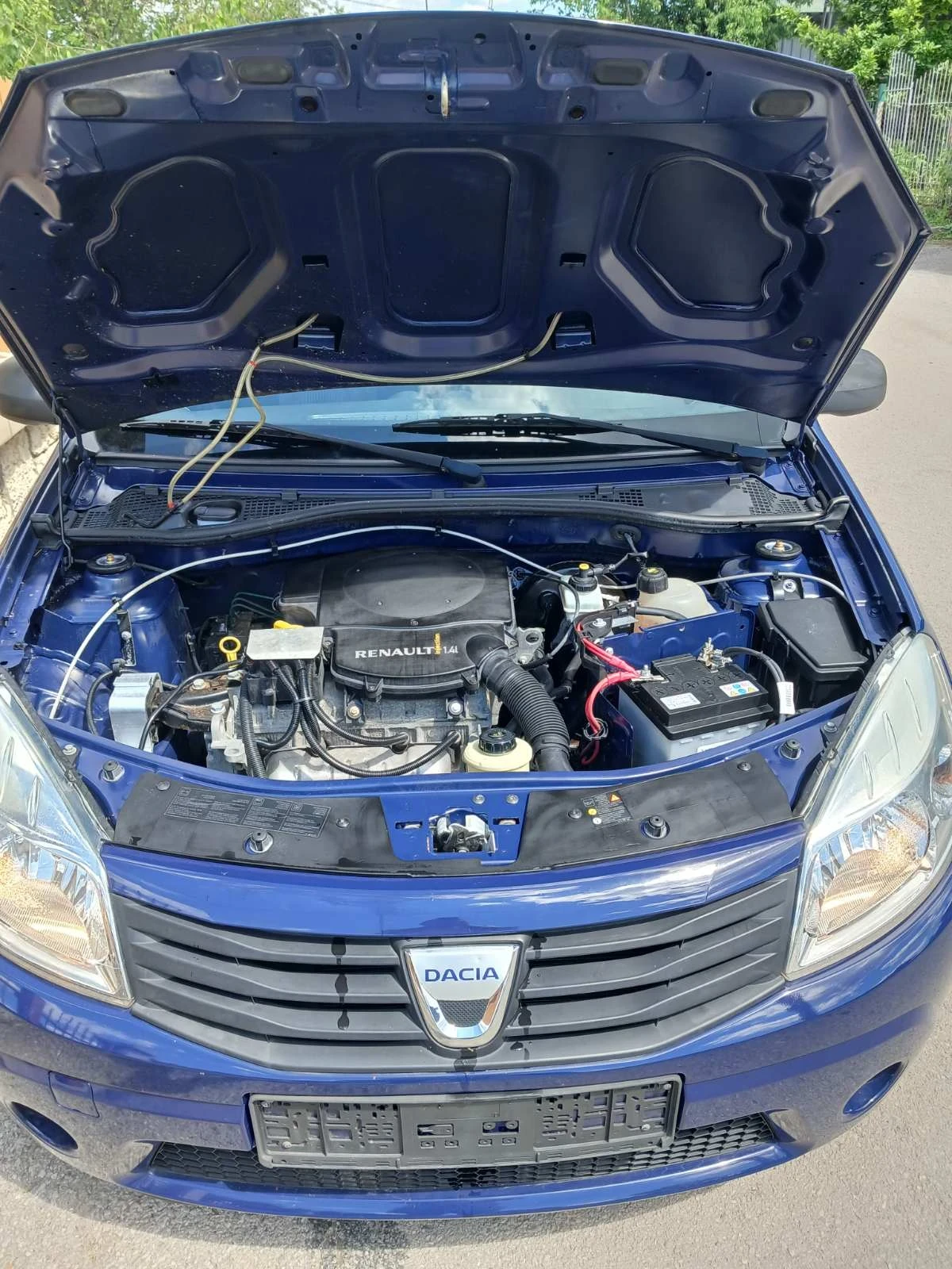 Dacia Sandero 1.4 MPI 116КМ.РЕАЛНИ, снимка 2 - Автомобили и джипове - 54744501