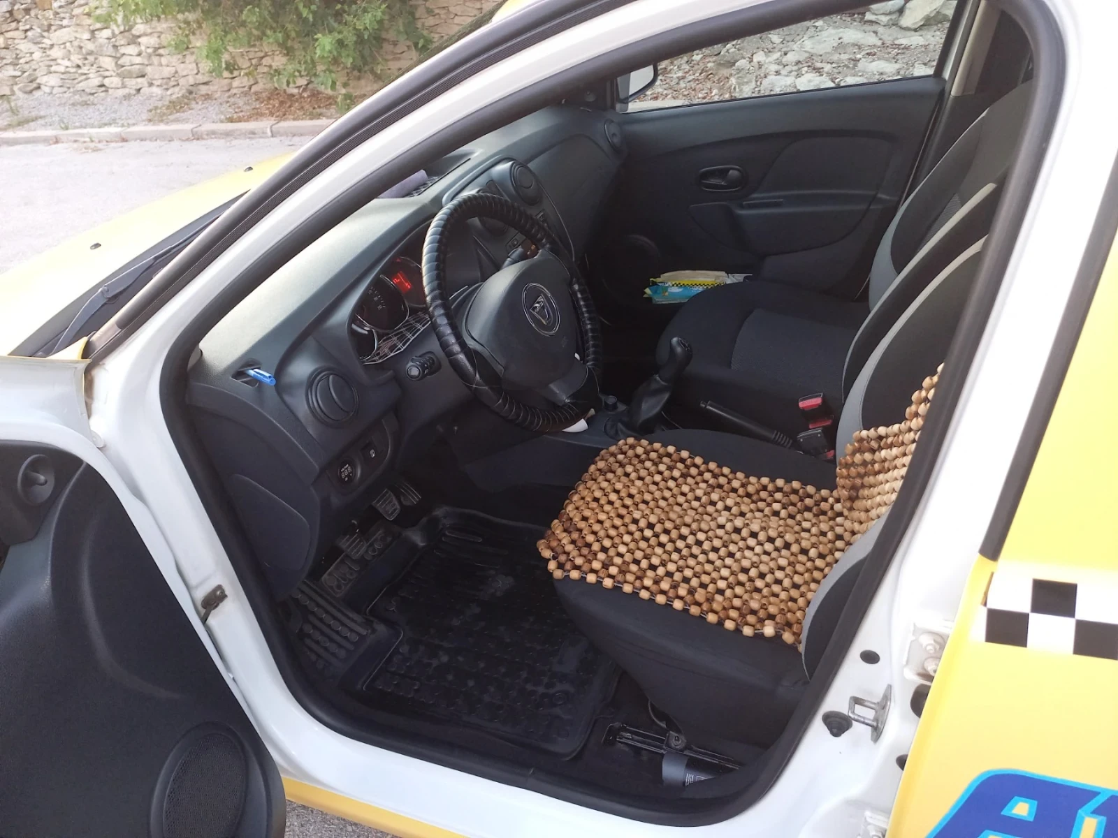 Dacia Sandero 1.2  75к.LPG, снимка 11 - Автомобили и джипове - 55646903
