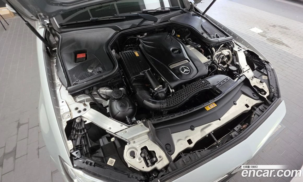 Mercedes-Benz E 300 E300 Avantgarde, снимка 6 - Автомобили и джипове - 55697219
