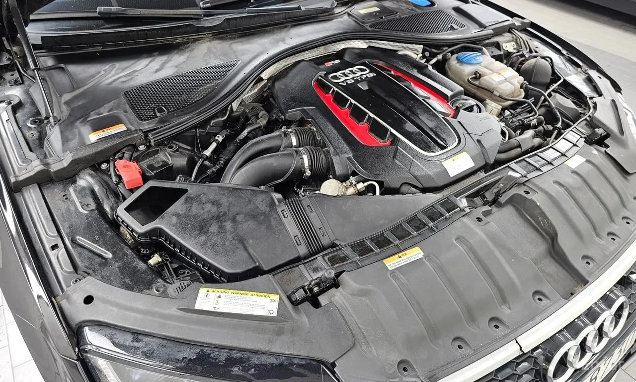 Audi Rs7 * 4.0 TFSI Quattro * ЦЕНА ДО БГ, снимка 6 - Автомобили и джипове - 55824032