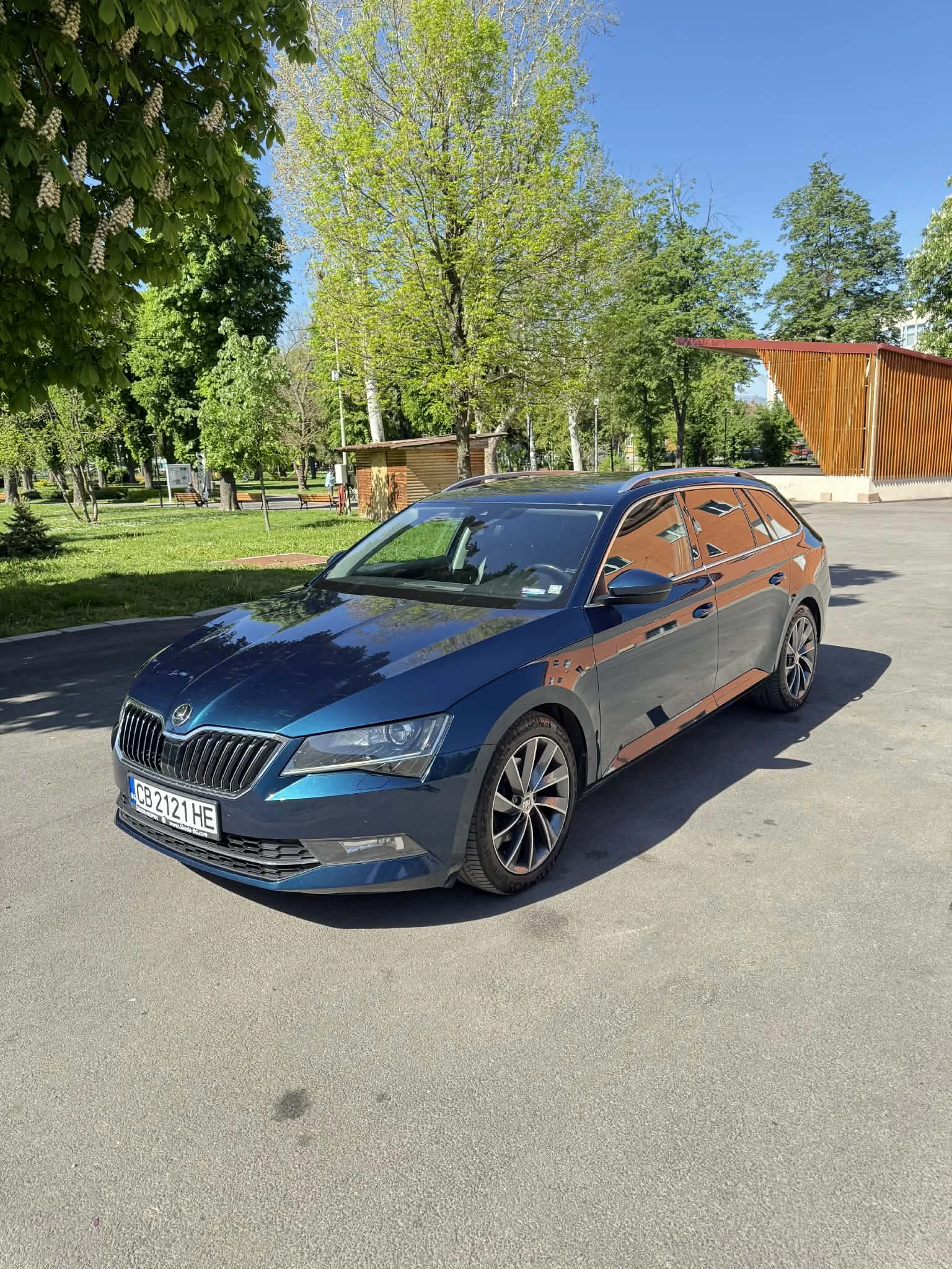 Skoda Superb ŠKODA SUPERB LAURIN & KLEMENT | 2.0 TDI 190 к