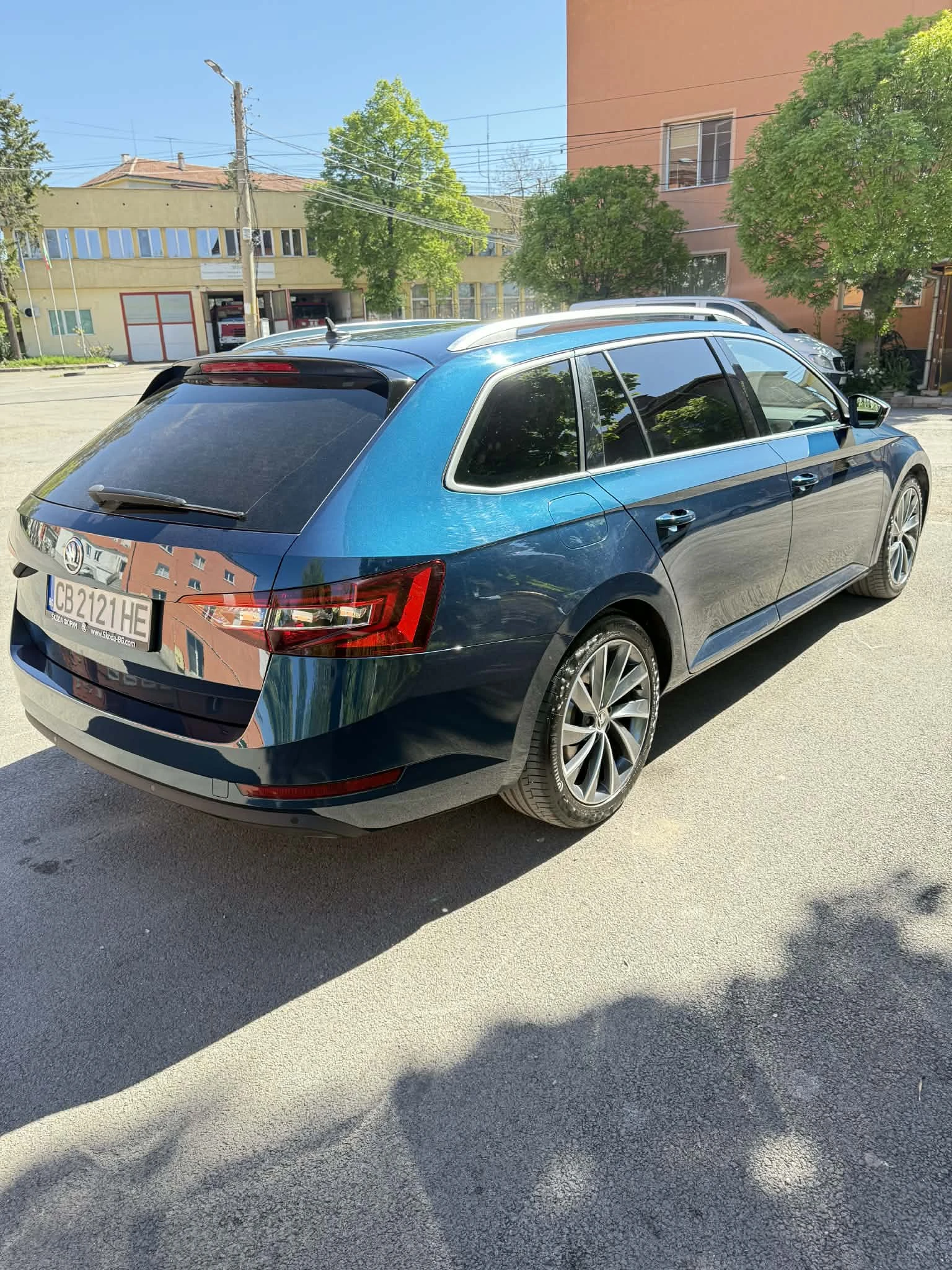 Skoda Superb ŠKODA SUPERB LAURIN & KLEMENT | 2.0 TDI 190 к, снимка 4 - Автомобили и джипове - 55970706