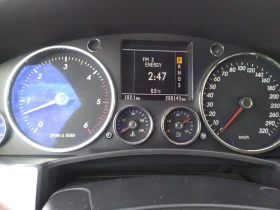 VW Touareg V10 5000 - 4800 € / 9387.98 лв. - 28123921 7