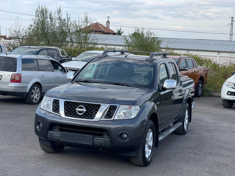 Nissan Navara 2.5DCi 4x4 Facelift, снимка 1 - Автомобили и джипове - 47356415