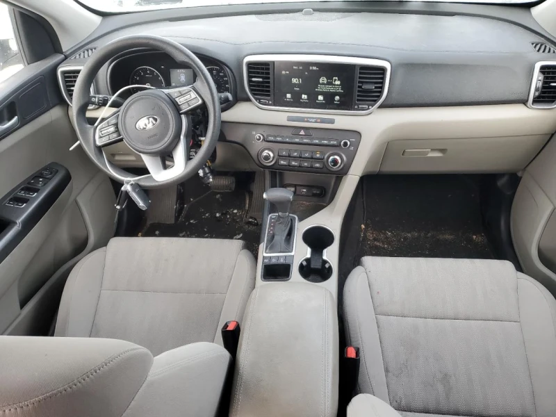 Kia Sportage, снимка 8 - Автомобили и джипове - 49451534