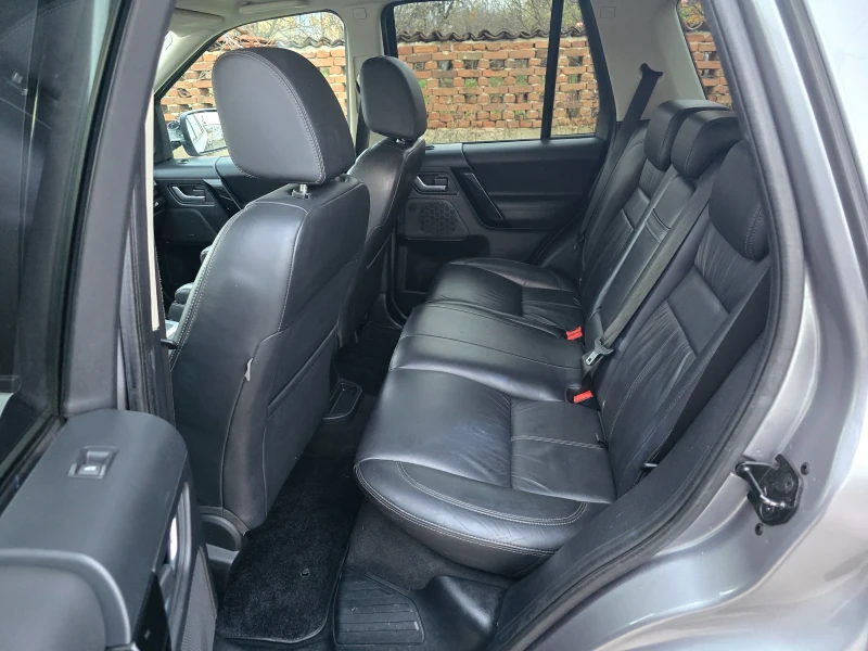Land Rover Freelander 2.0TURBO Бензин FACELIFT, снимка 15 - Автомобили и джипове - 52539078