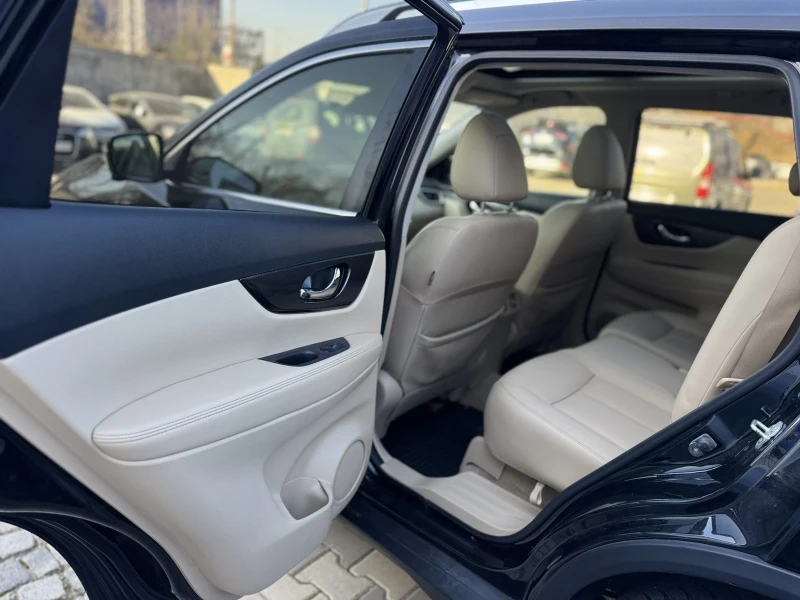 Nissan X-trail 2.0 4Х4, снимка 8 - Автомобили и джипове - 52656517