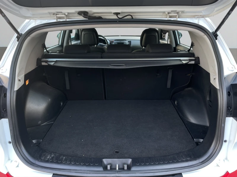 Kia Sportage 1.6 petrol, снимка 17 - Автомобили и джипове - 52691714