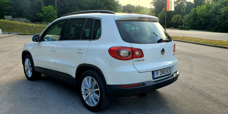 VW Tiguan 2.0 Diesel 4x4, снимка 5 - Автомобили и джипове - 52822256